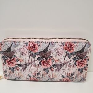 NWOT Chic Floral Women's Wallet